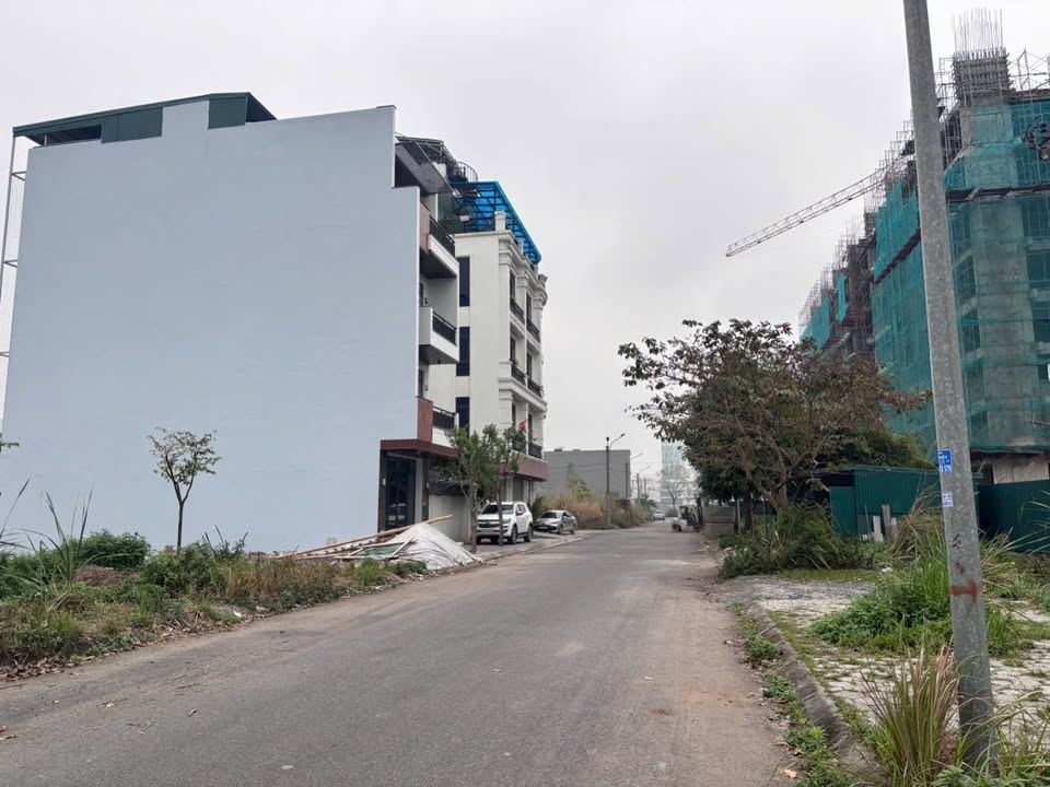 Đất nền mặt đường Đặng Thùy Trâm, Phủ Lý 100m² - Đầu tư sinh lời ngay!