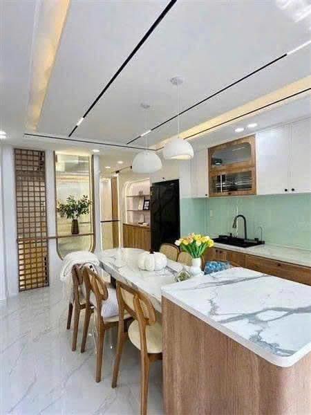 Nhà 5 tầng mới xây tại An Hội, Gò Vấp 52m² giá 8 tỷ - Full nội thất sang trọng!