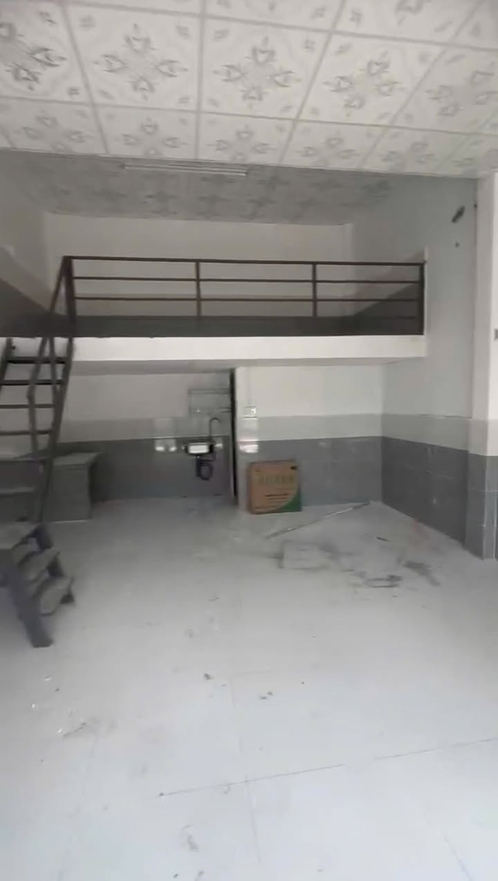 Kiot cho thuê mặt tiền Nhựa Thông Phú Thọ, 4 triệu/tháng - Vị trí đắc địa cho kinh doanh!