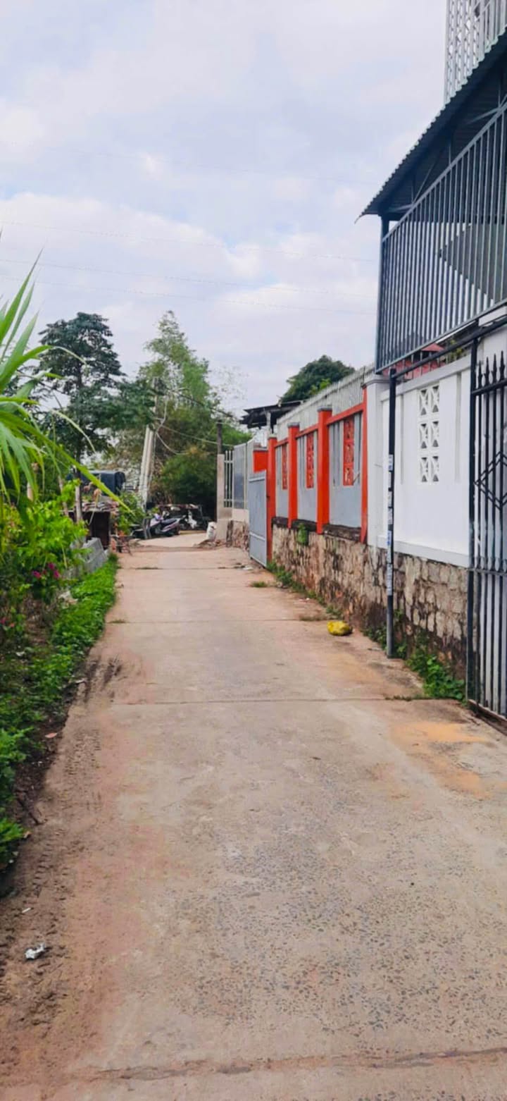 Lô đất Khu phố Phước Hậu 2 - Phường Hoa Lư - 100m² - Hướng Đông Nam mát mẻ!