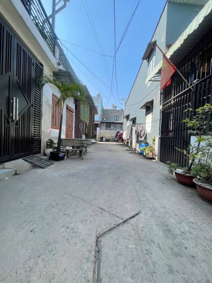 Nhà riêng Tân Long, Phú Giáo 54m² giá 1.69 tỷ - Sổ chung chính chủ!