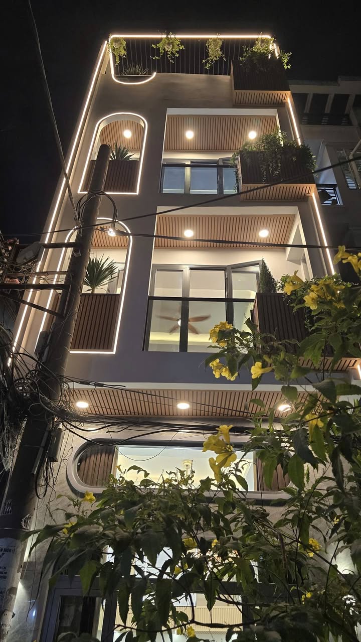 Nhà 4 lầu hẻm 27 Điện Biên Phủ, Bình Thạnh 200m² - Sẵn sàng đón Tết!