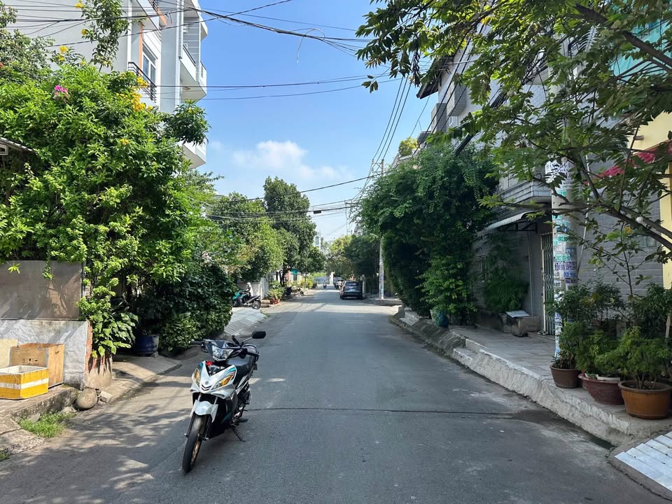 Đất nền Thủ Đức 128m² giá 15 tỷ - Hướng Đông Nam, pháp lý rõ ràng!