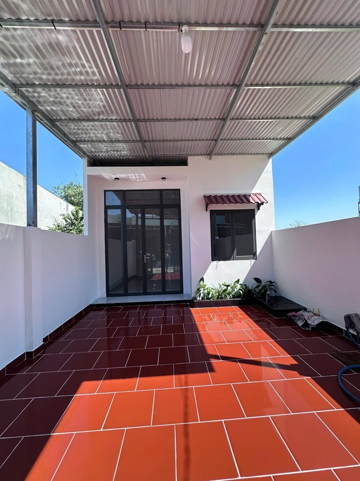 Nhà đẹp kp Thanh Hoà, Phường Hiệp Tân, 105m² giá 599 triệu - Chính chủ bán gấp!