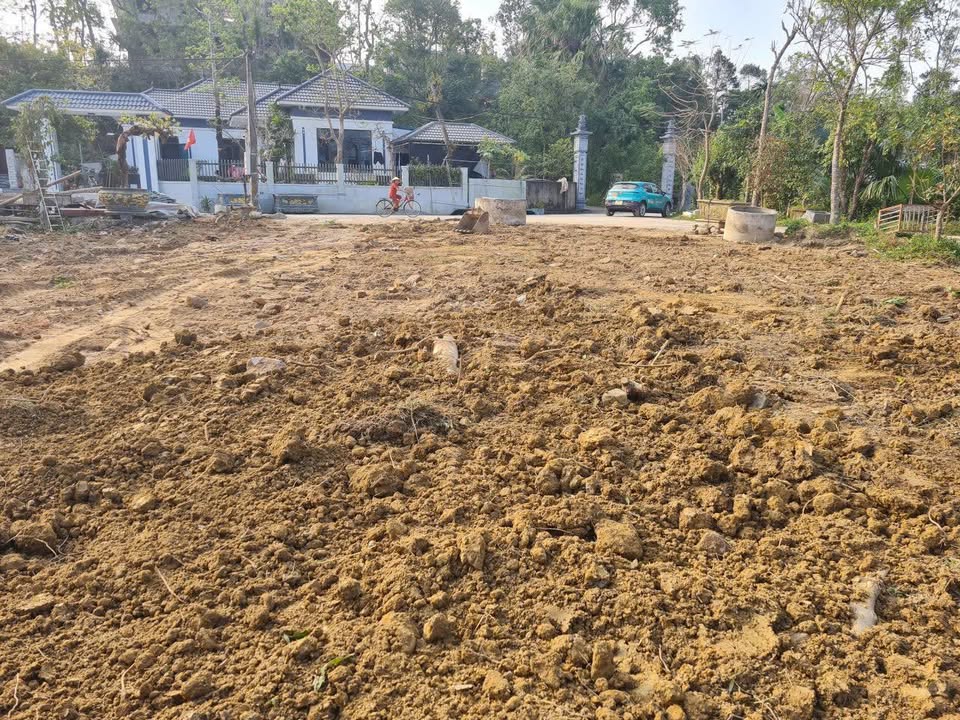 Đất 2 mặt tiền Thôn phái Đông, Phường Đại Nài, 680m² giá 3.3 tỷ - Cơ hội đầu tư tốt!