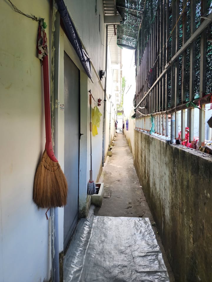 Nhà trọ mặt tiền đường Nguyễn Thị Minh Khai 153m² giá 2 tỷ - Cơ hội đầu tư tuyệt vời!