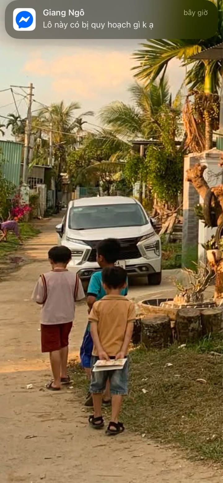 Đất thổ cư 100m² tại Phường Nguyễn Trãi, Kon Tum giá chỉ 700 triệu - Tiện ích đầy đủ!