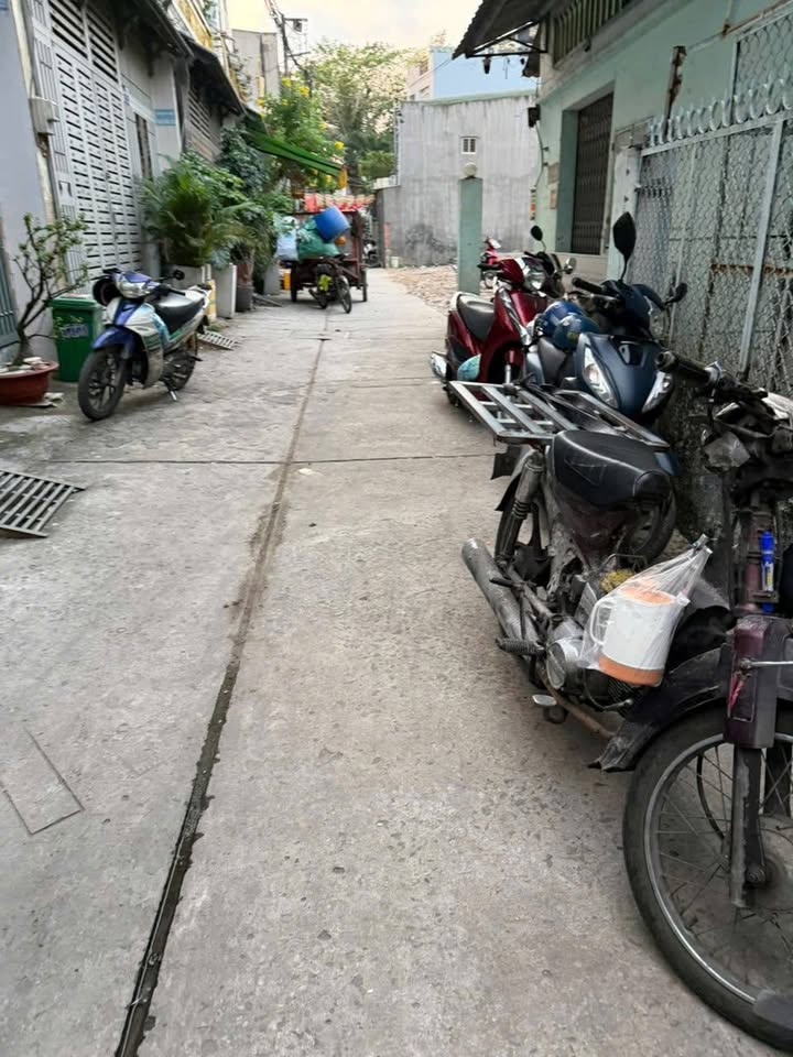 Đất 2 mặt tiền hẻm 1104/10 Tỉnh Lộ 10, Bình Tân - Giá 3.88 tỷ, thương lượng