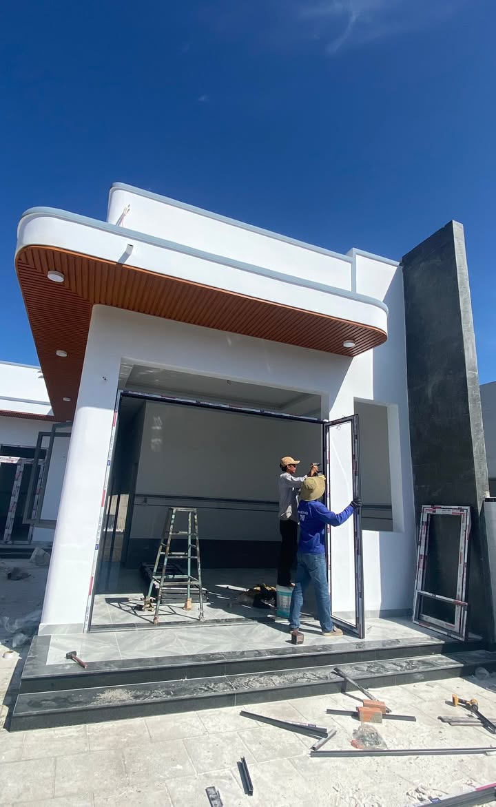 Nhà phố Tân Đồng 127m² giá 600 triệu - Mới hoàn thiện 100%!