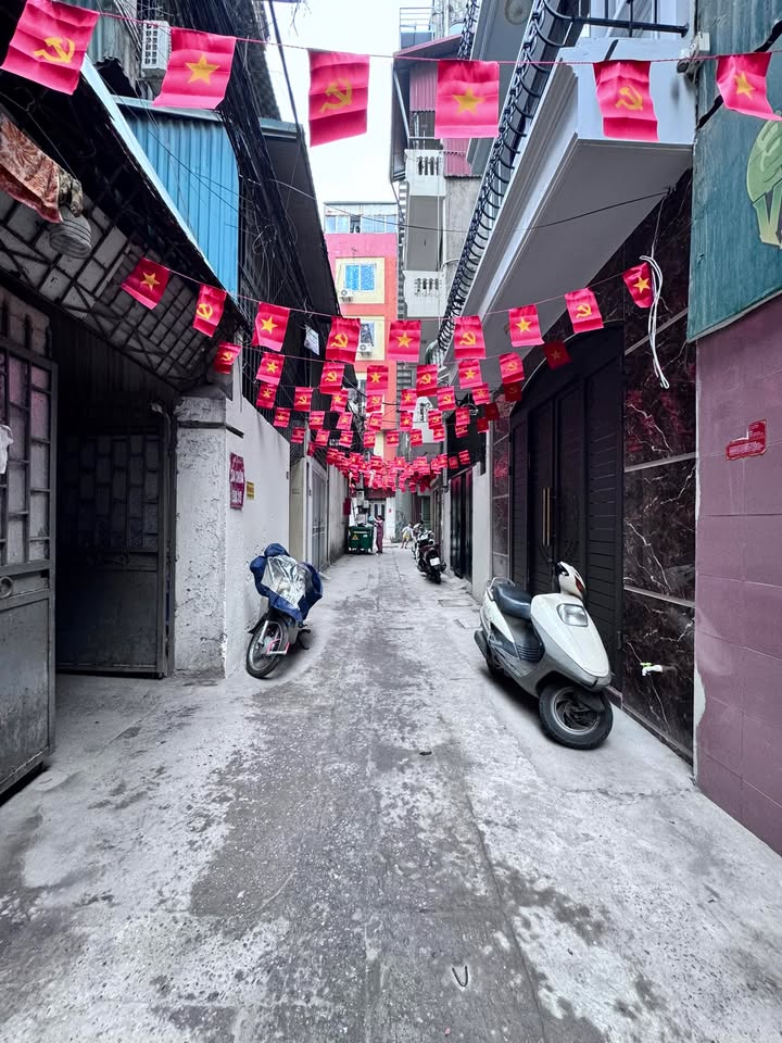 Nhà riêng phường Vĩnh Tuy 38m² giá 8 tỷ - Gần Times City, tiện ích 5 sao!