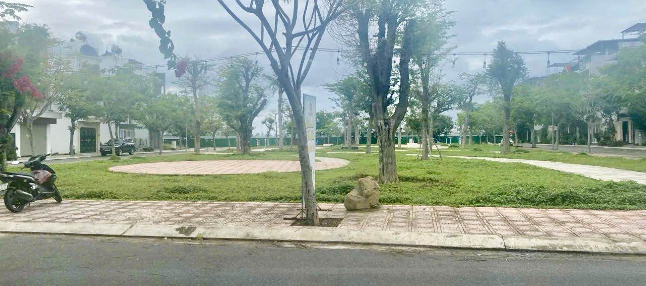 Đất nền Hà Quang 2, Nha Trang 151,81 m² giá 11.38 tỷ - View công viên tuyệt đẹp!