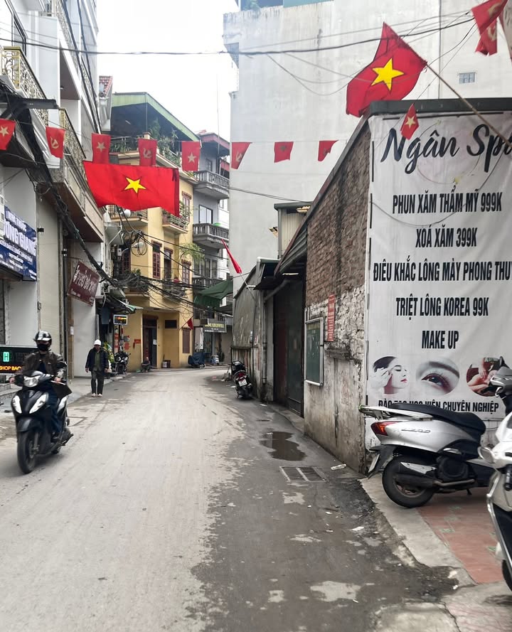 Nhà riêng Trương Định, 33m², giá 5.8 tỷ - Mặt tiền 5m hiếm có