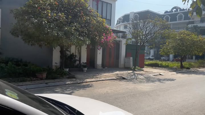 Lô Đất MB Công Cộng Bắc Sơn, Sầm Sơn 120m² giá 2.4 tỷ - Cơ hội đầu tư hấp dẫn!