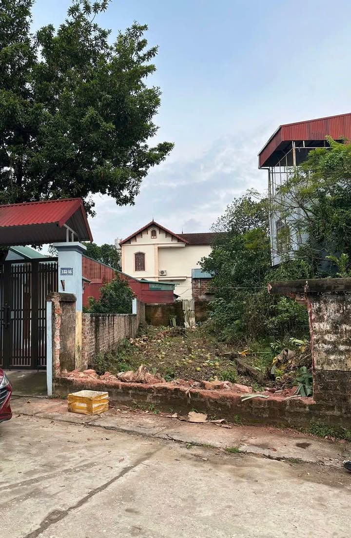 Đất nền 100m² tại Tổ dân phố 7, Trung Sơn Trầm, Sơn Tây - Giá đầu tư hấp dẫn chỉ 2 tỷ!