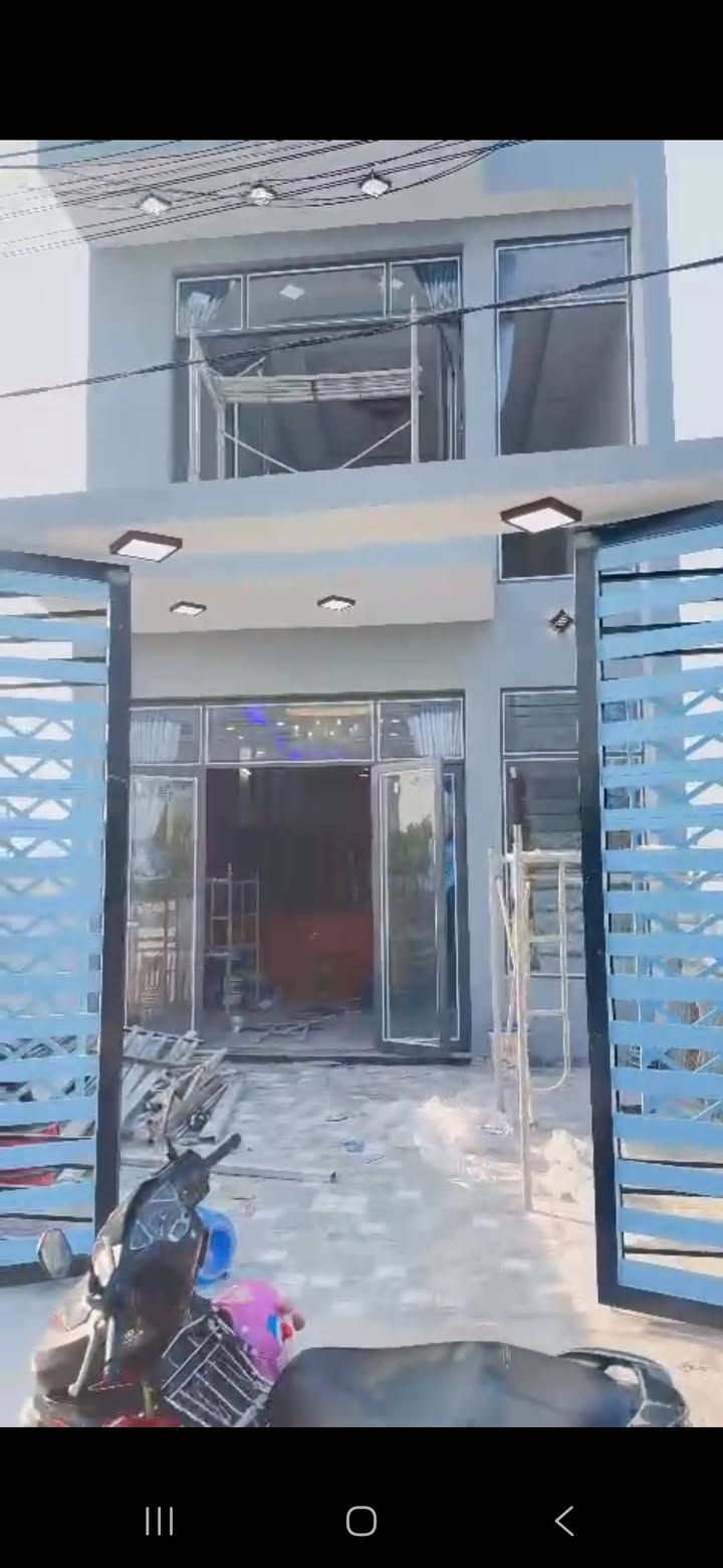 Nhà mặt tiền Đường tỉnh 826, Cần Đước, 98m² giá 1.95 tỷ - Cơ hội sở hữu ngay!