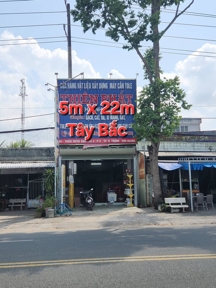 Nhà mặt tiền đường Trần Hưng Đạo, Vị Thanh 110m² giá 2.99 tỷ - Sổ hồng chính chủ!