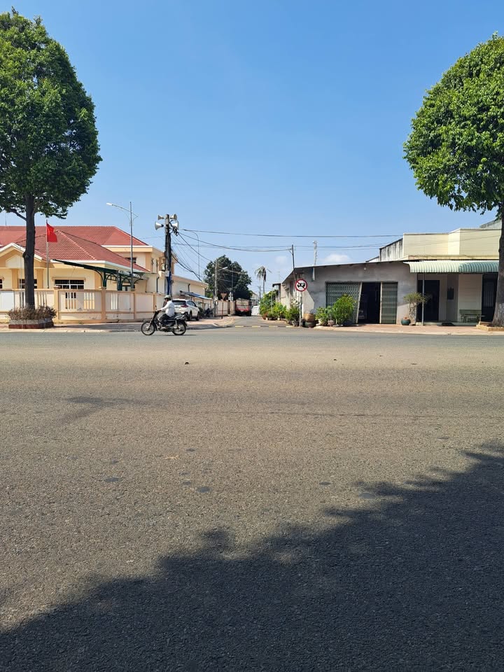 Đất nền Thị trấn Đất Đỏ 436m² giá chỉ 2.2 tỷ - Cơ hội đầu tư hấp dẫn!