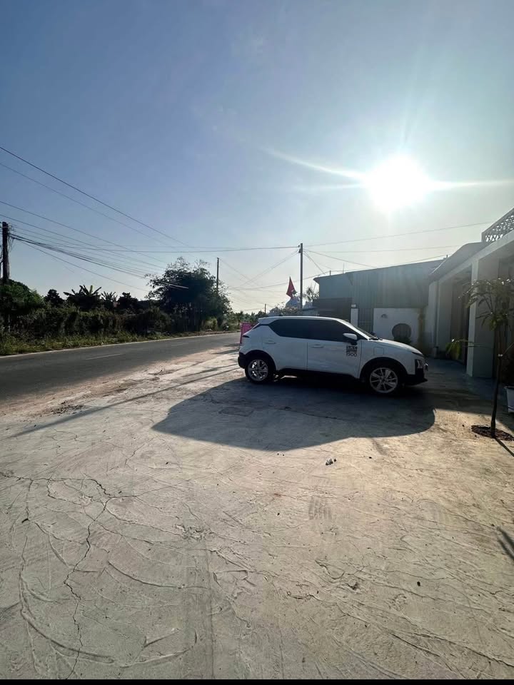 Nhà phố 1 trệt 1 lầu Long Hải 100m² giá 2.85 tỷ - Cơ hội hiếm có