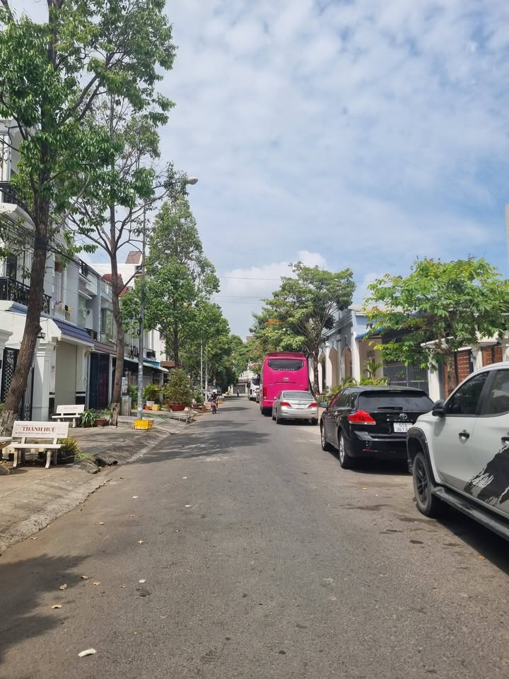 Đất nền KDC Hồng Phát Cần Thơ 148.3m² giá 5.6 tỷ - Sổ hồng chính chủ