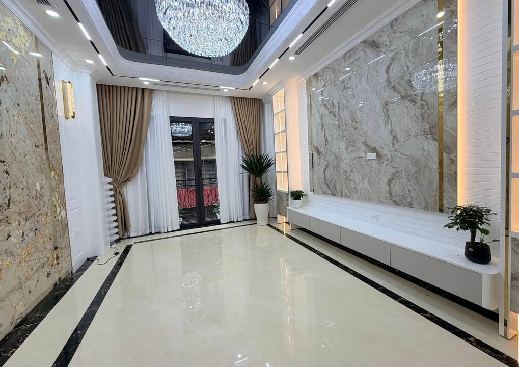 Nhà riêng Xuân Thủy, Cầu Giấy 43m² giá thỏa thuận - Chính chủ, ô tô tránh!
