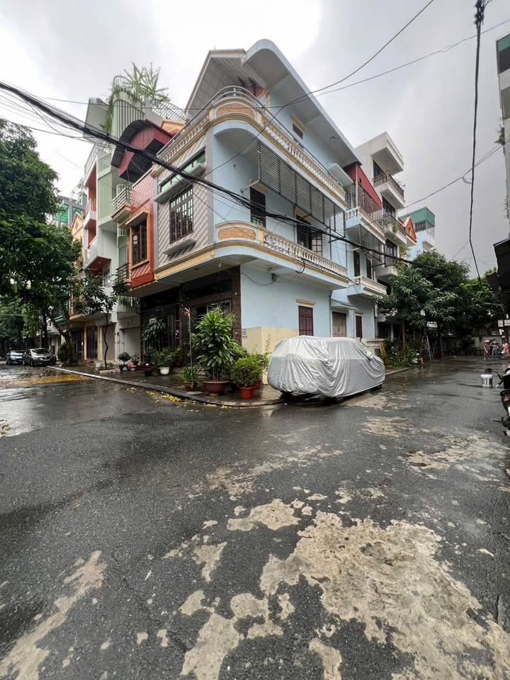 Townhouse Phân Lô Quân Đội 918, Long Biên 80m² giá tốt - Đầu tư sinh lời!