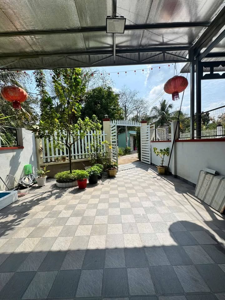 Nhà vườn Thới Ngươn, Ô Môn 300m² giá 2.49 tỷ - Thiết kế hiện đại, Full nội thất!