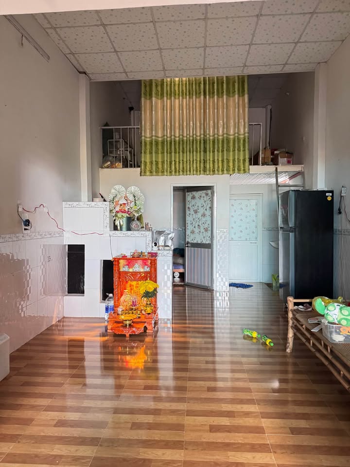 Nhà phố đường xe hơi Phường Long Bình, 4.16m² giá 960 triệu - Chính chủ bán gấp!