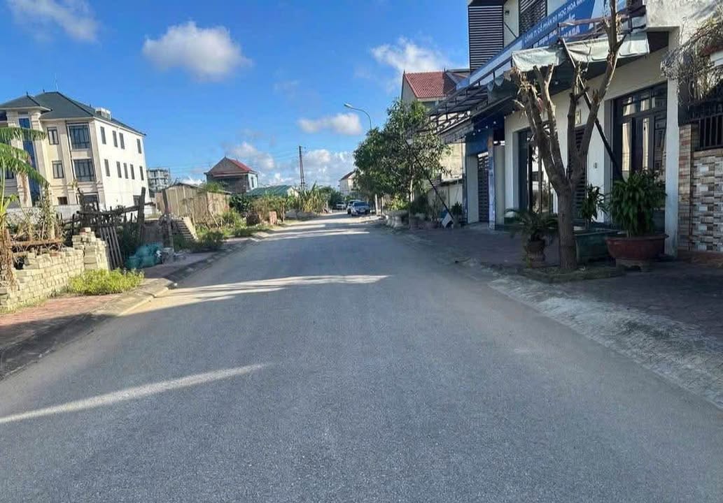 Đất nền góc 2 mặt tiền xã Hưng Chính 78.3m² giá 3 tỷ - Tiềm năng đầu tư hấp dẫn!