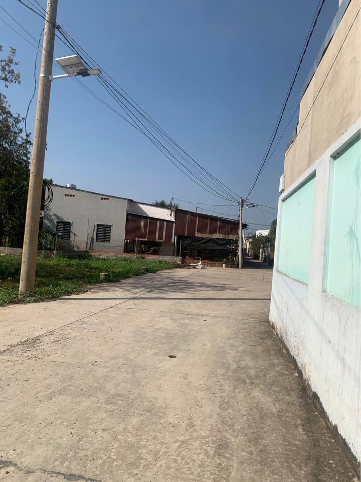 Đất nền thổ cư Gia Kiệm 5m² giá chỉ 900 triệu - Sổ đỏ chính chủ, tiện ích đầy đủ!