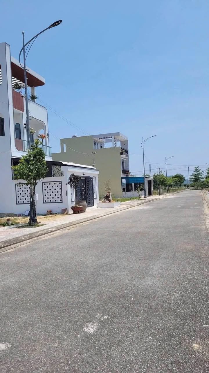 Đất nền Bàu Sen, Phường Đức Phổ, 108m² chỉ 1 tỷ - Cơ hội đầu tư vàng!