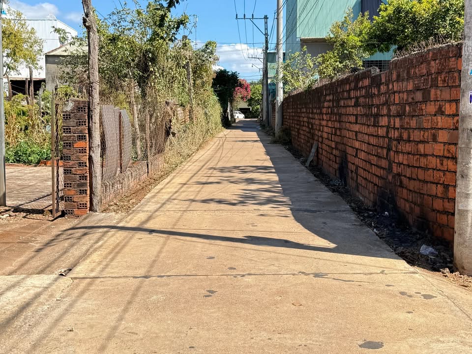 Đất thổ cư 160m² đường Hùng Vương, Chư Sê - Giá chỉ 700 triệu!