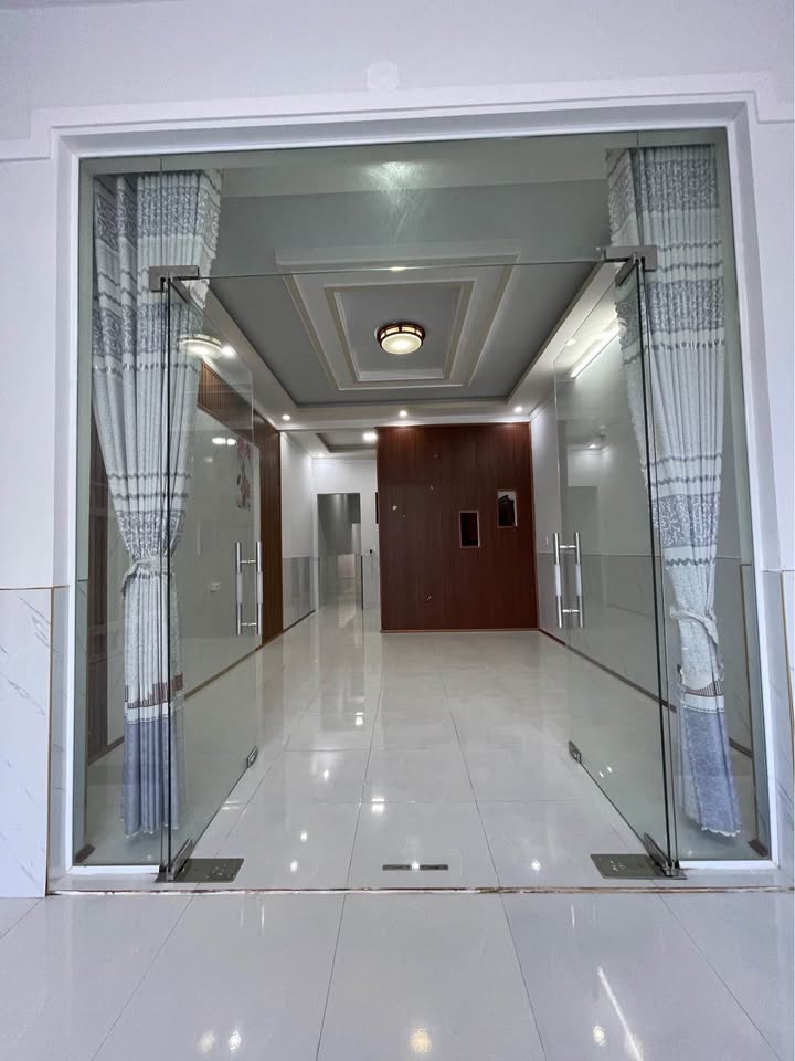 Nhà hẻm ô tô 87/03 Nguyễn Thiếp 130m² giá 1.67 tỷ - Chính chủ bán gấp!