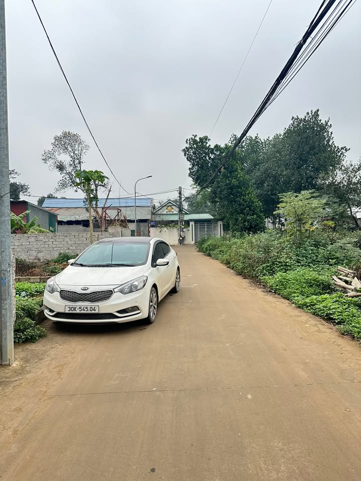 Đất thổ cư Xã Phụng Châu 120m² giá 2 tỷ - Mặt tiền 8,2m, đường ô tô tránh nhau!