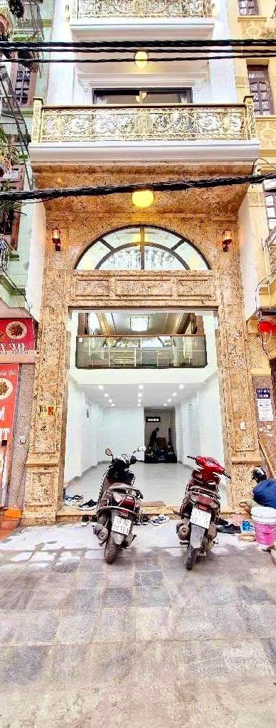 Townhouse Định Công, Hoàng Mai 89m² giá 30 tỷ - Sống tinh hoa ngay trung tâm!