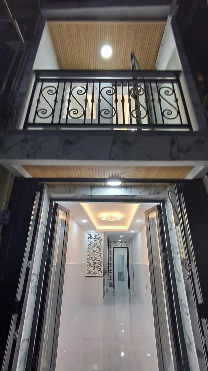 Nhà phố Hưng Phú, Quận 8, 33m² giá 2.67 tỷ - Sổ hồng chính chủ, thương lượng