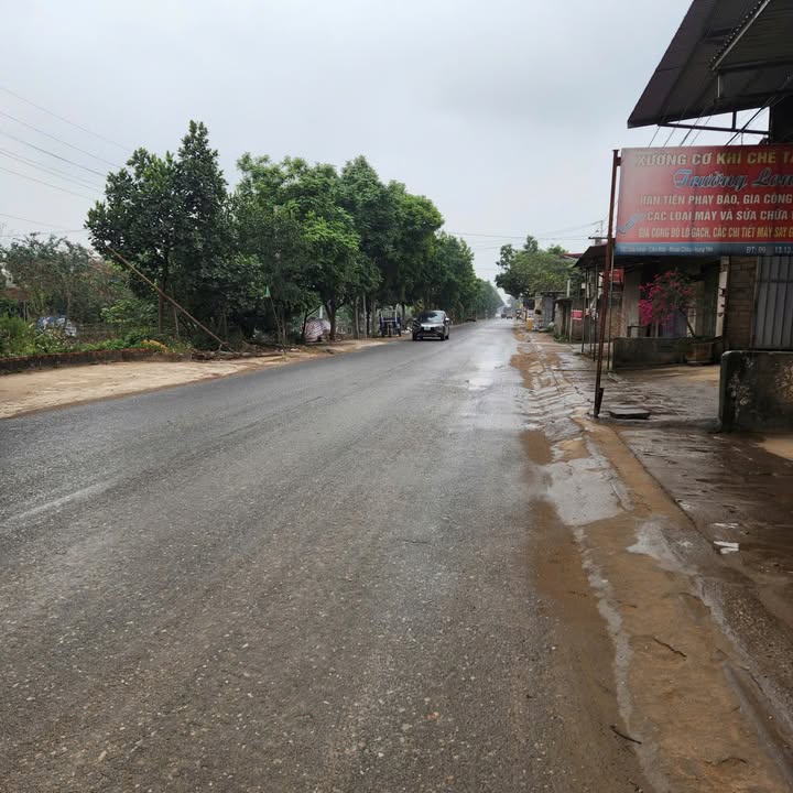 Nhà 3 tầng đường đê Di sản, Liên Khê, 94m² giá 5.6 tỷ - Sẵn sàng vào ở ngay!