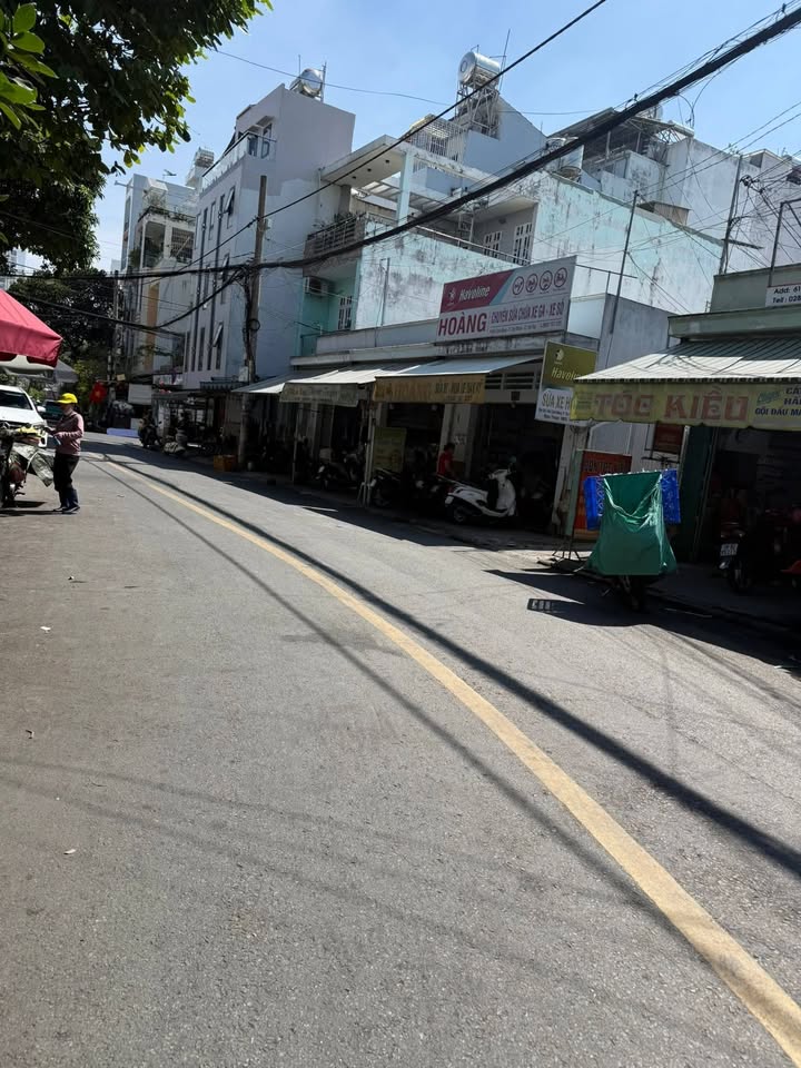 Nhà hẻm xe hơi Cách Mạng, Tân Thành 98m² giá 7.6 tỷ - Khu dân trí cao!