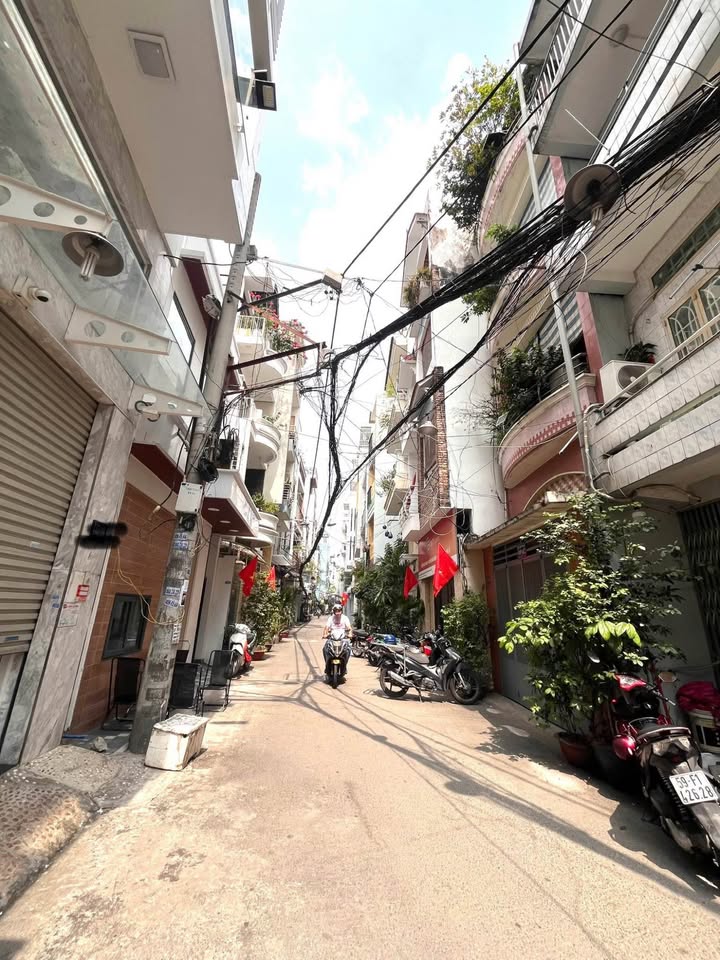 Nhà Hẻm Lê Văn Sỹ Quận 3 - 73m² giá 11.2 tỷ - Đầu tư sinh lời ổn định!