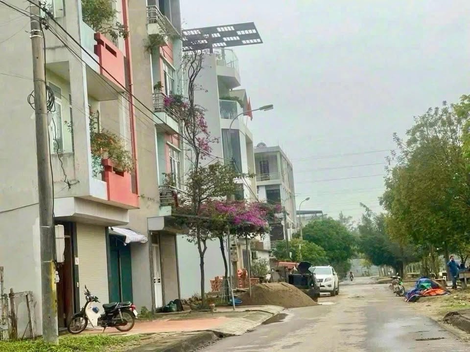 Đất đô thị Phường Sơn Lộc 70m² giá thỏa thuận - Tiềm năng đầu tư hấp dẫn!