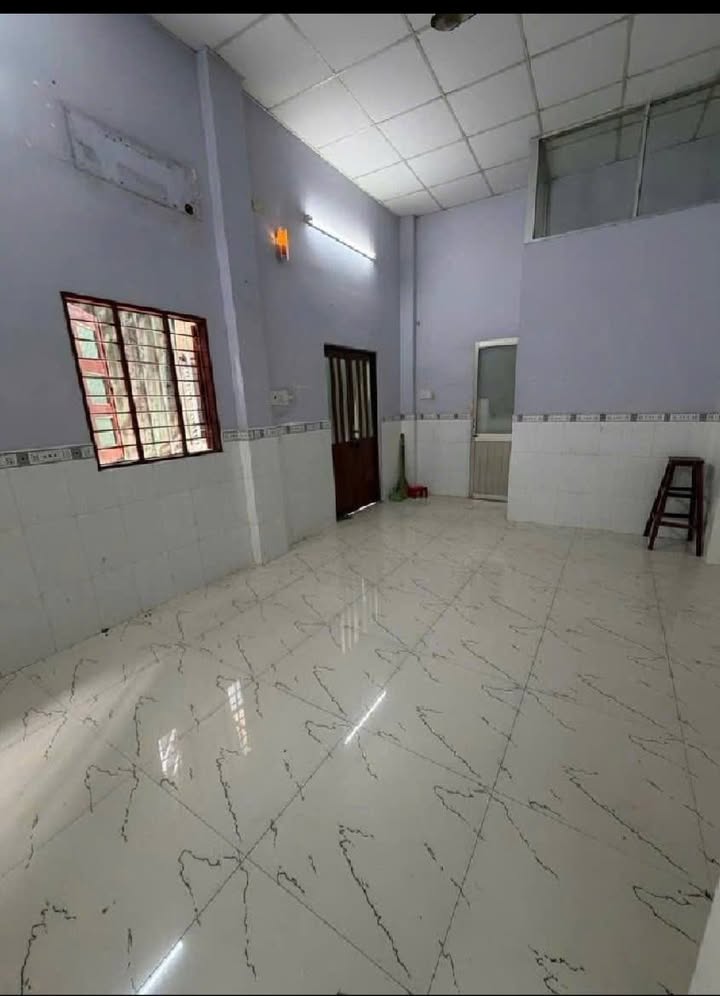 Nhà bán Phường 12, Quận 11 - 30m² giá 4.28 tỷ - Vị trí an ninh, tiện ích đầy đủ!