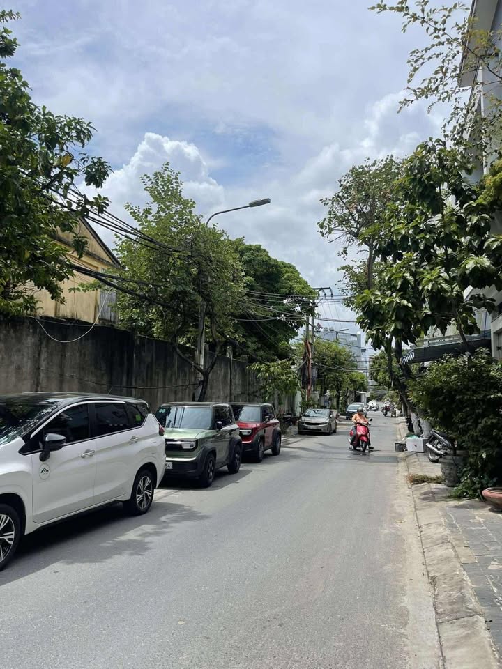 Nhà riêng Lê Hữu Trác, Sơn Trà 176m² giá 12.5 tỷ - Đầu tư sinh lời ổn định!