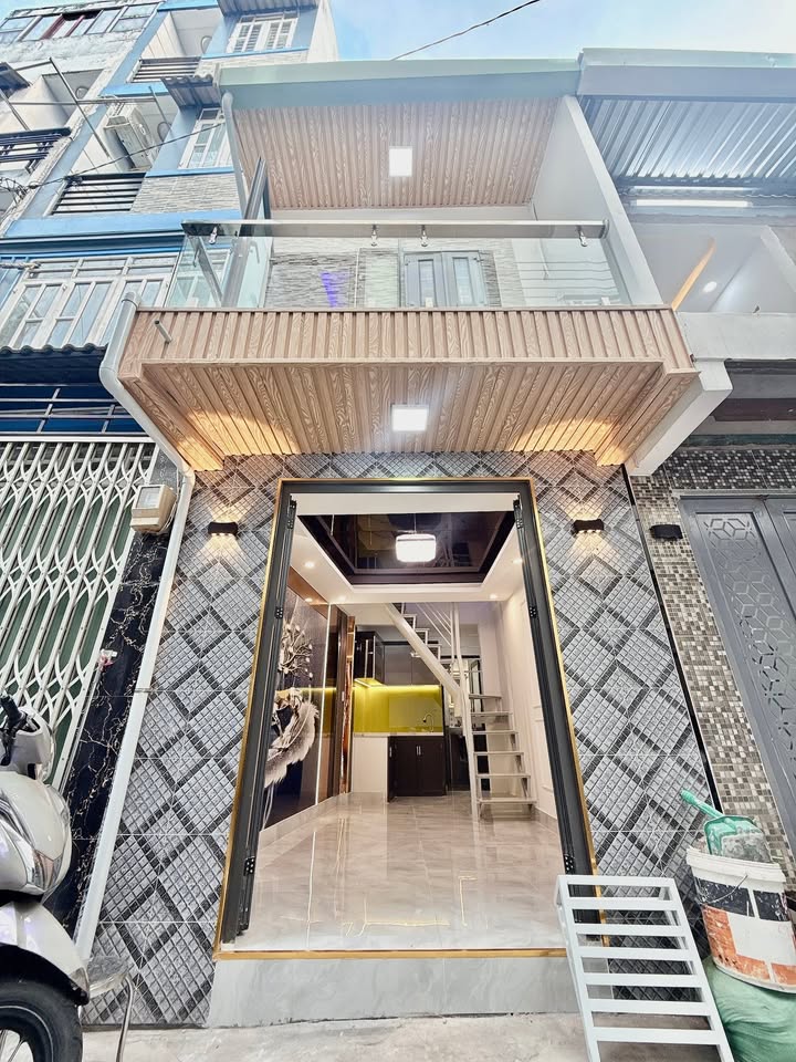 Nhà mới 100% Quận 4 – Đoàn Văn Bơ 33.3m² giá 2,65 tỷ - Cơ hội đầu tư hiếm có!