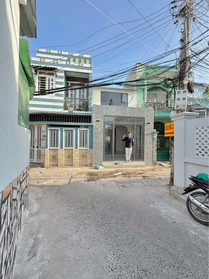 Nhà trung tâm Phan Thiết - Trần Phú 54m² giá chỉ 1.7 tỷ - Cải tạo mới hoàn toàn!