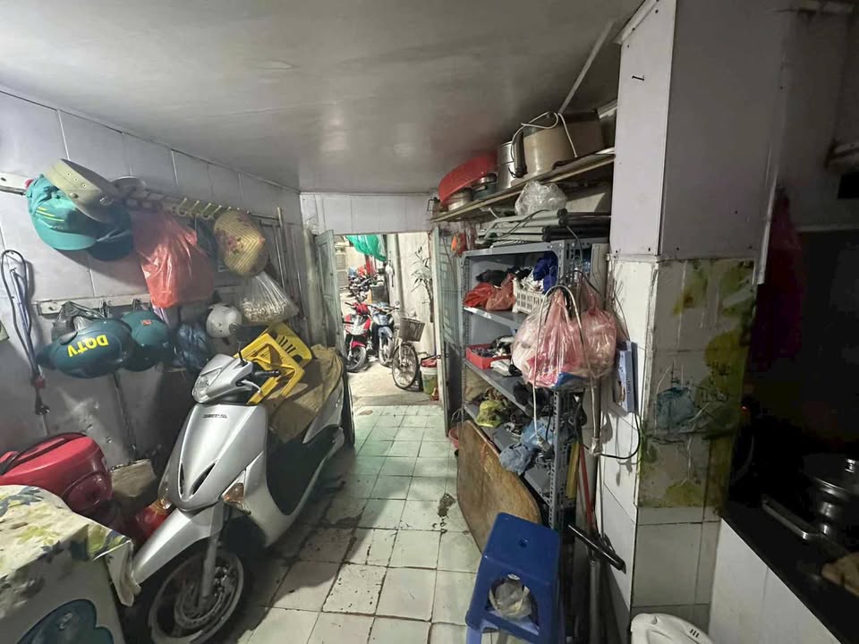 Nhà phố Bạch Mai 35m² giá 7 tỷ - Sổ đỏ chính chủ, gần phố