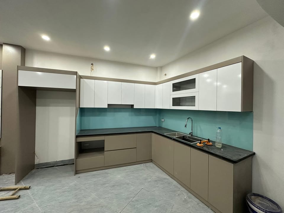 Nhà 4 tầng Ngọc Hồi, 41m² giá 5.9 tỷ - Vị trí thuận tiện sinh hoạt!