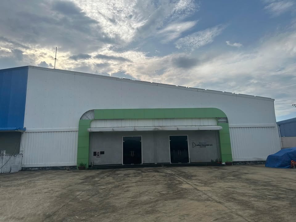 Bán kho trong KCN Đà Nẵng - 9.756m² giá 60 tỷ - Vị trí đẹp mặt tiền