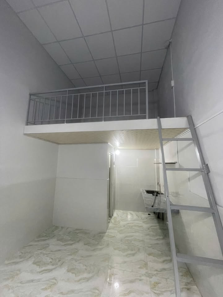 Phòng trọ mới xây tại Dĩ An 15m² chỉ 2.2 triệu - Sẵn sàng cho thuê!