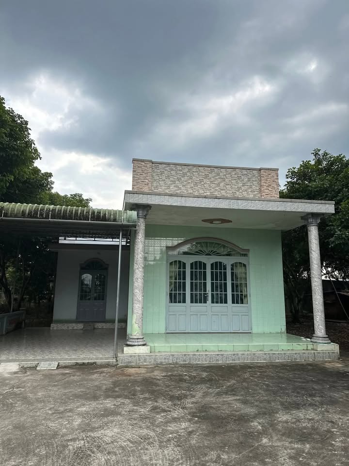 Đất nền ấp Xuân Phú, Huyện Xuân Lộc, 405m² giá chỉ 1.5 tỷ - Đường bê tông rộng rãi!