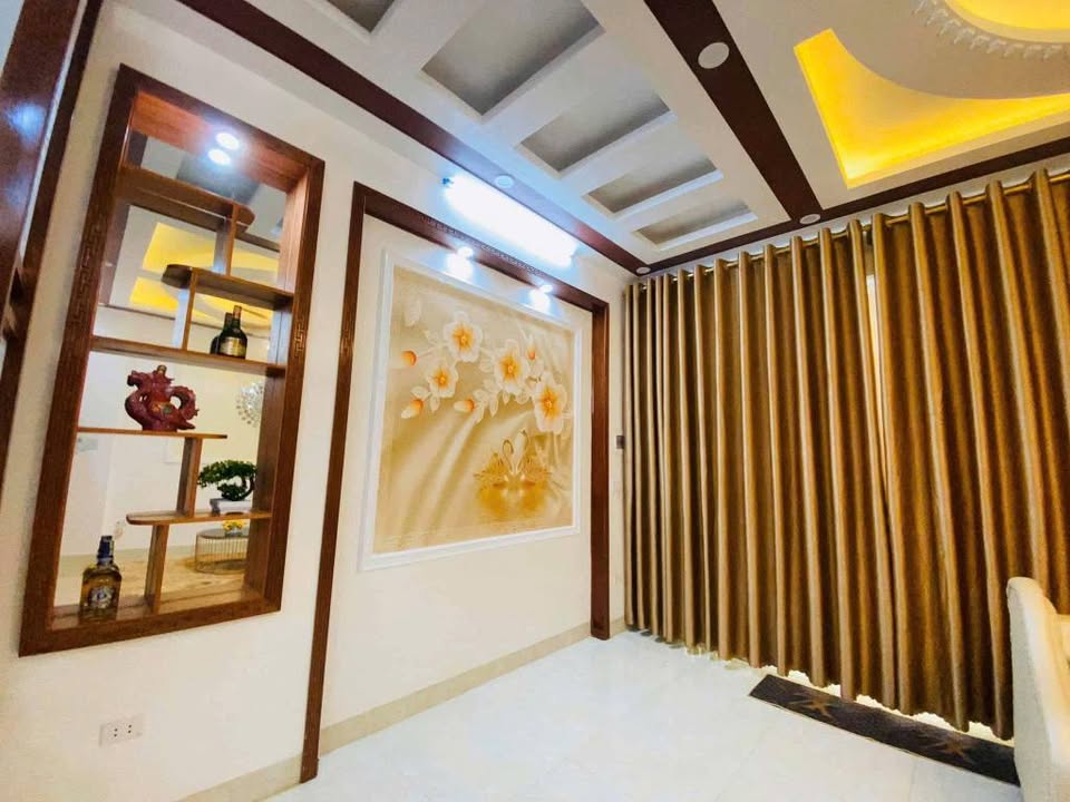 Nhà 3 tầng Vị Xuyên 46,1m² giá 2,55 tỷ - Ô tô đỗ sát nhà