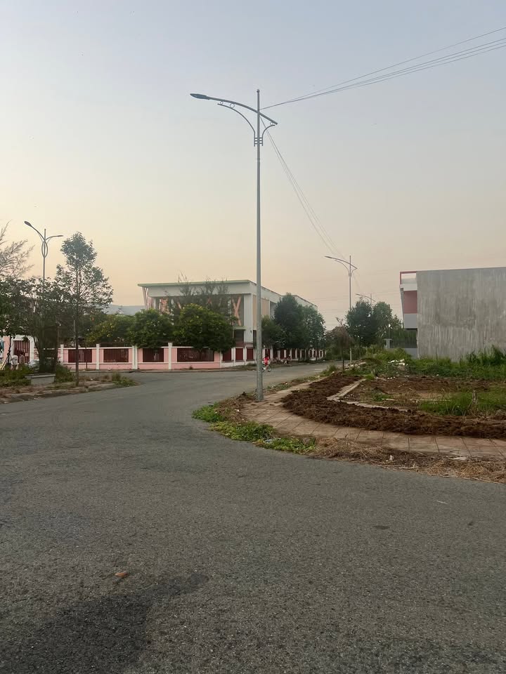 Đất nền Khu tái định cư Trung Kiên - 85m² giá chỉ 2.8 tỷ - Đầu tư sinh lời cao!